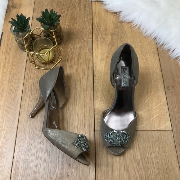 Badgley Mischka  Peep Toe Heels - Picture 1 of 8